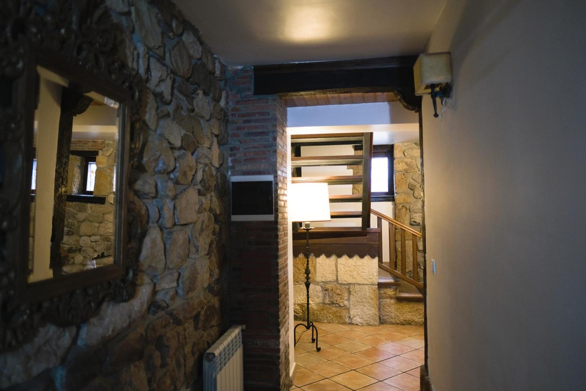 Posada La Estela De Barros Corrales De Buelna Zewnętrze zdjęcie